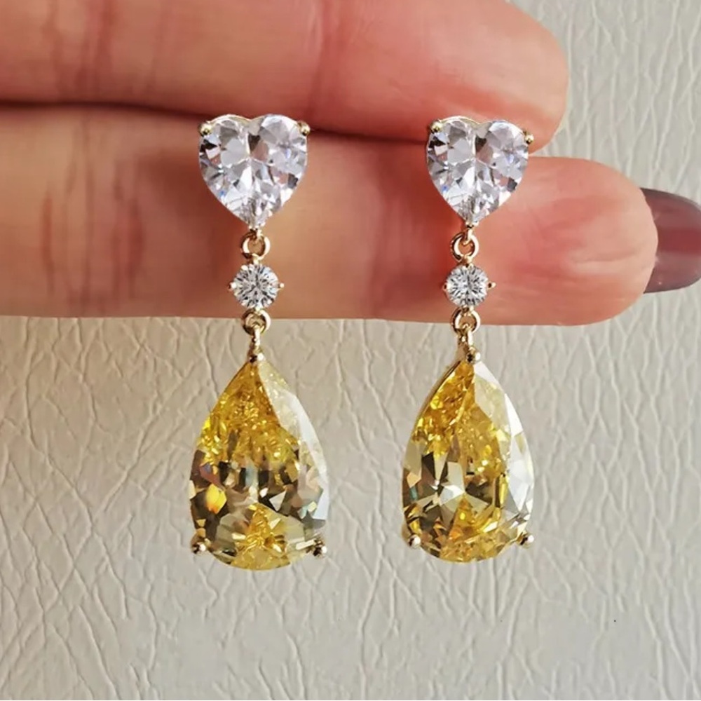 - Chic 10k Gold Plated White &Canary Yellow Cz Diamond Heart Dr…